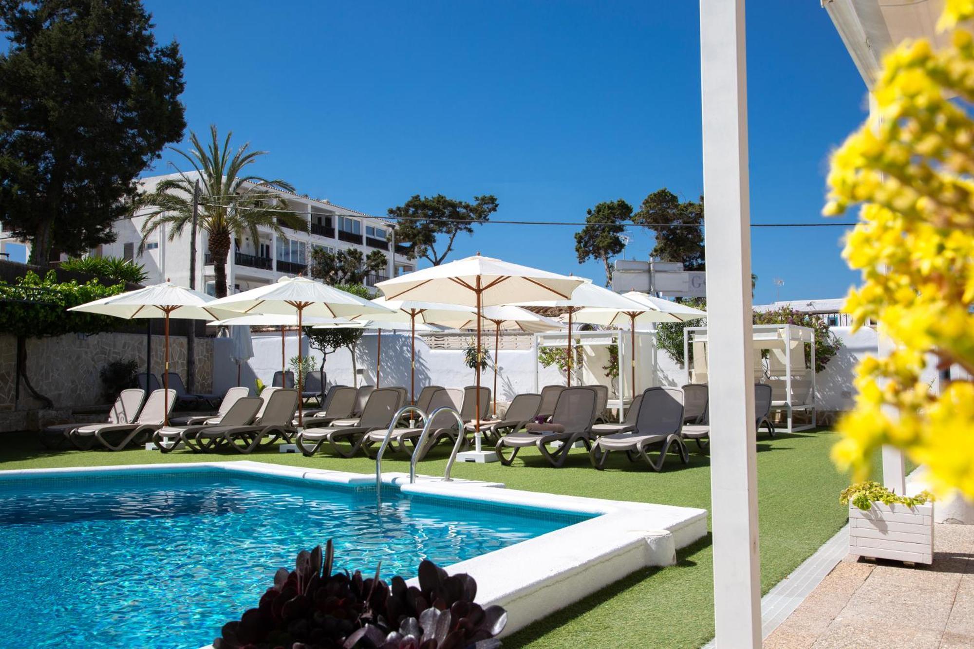 Отель Casual Bahia Ibiza Сан-Антонио-Абад Экстерьер фото